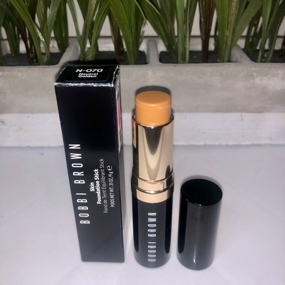 BNIB Bobbi Brown Foundation Stick - 070 Neutral Golden - Picture 6 of 8